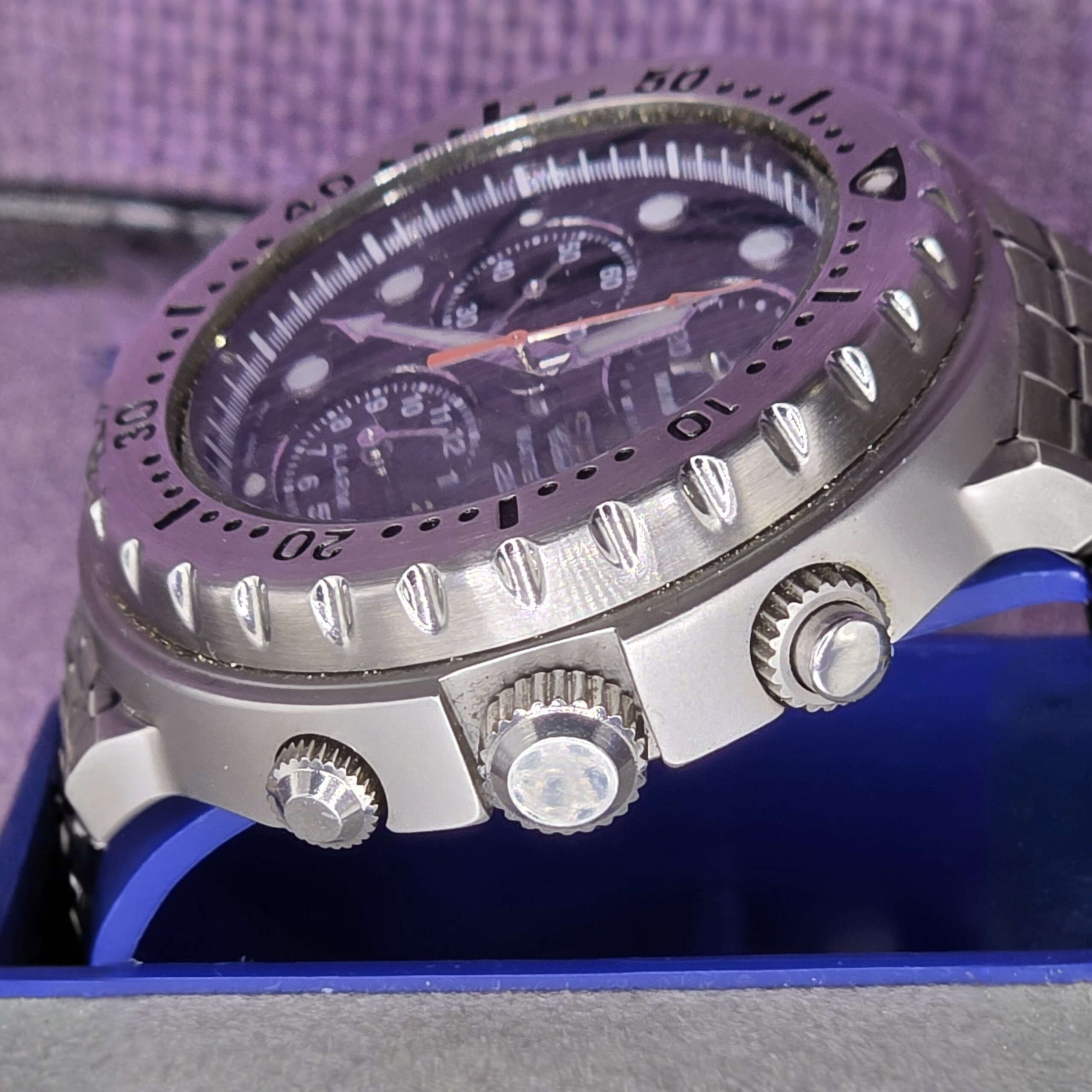 SEIKO Chronograph – Reference Y182-7C20, Waterproof Steel Case – Black Dial - Image 5