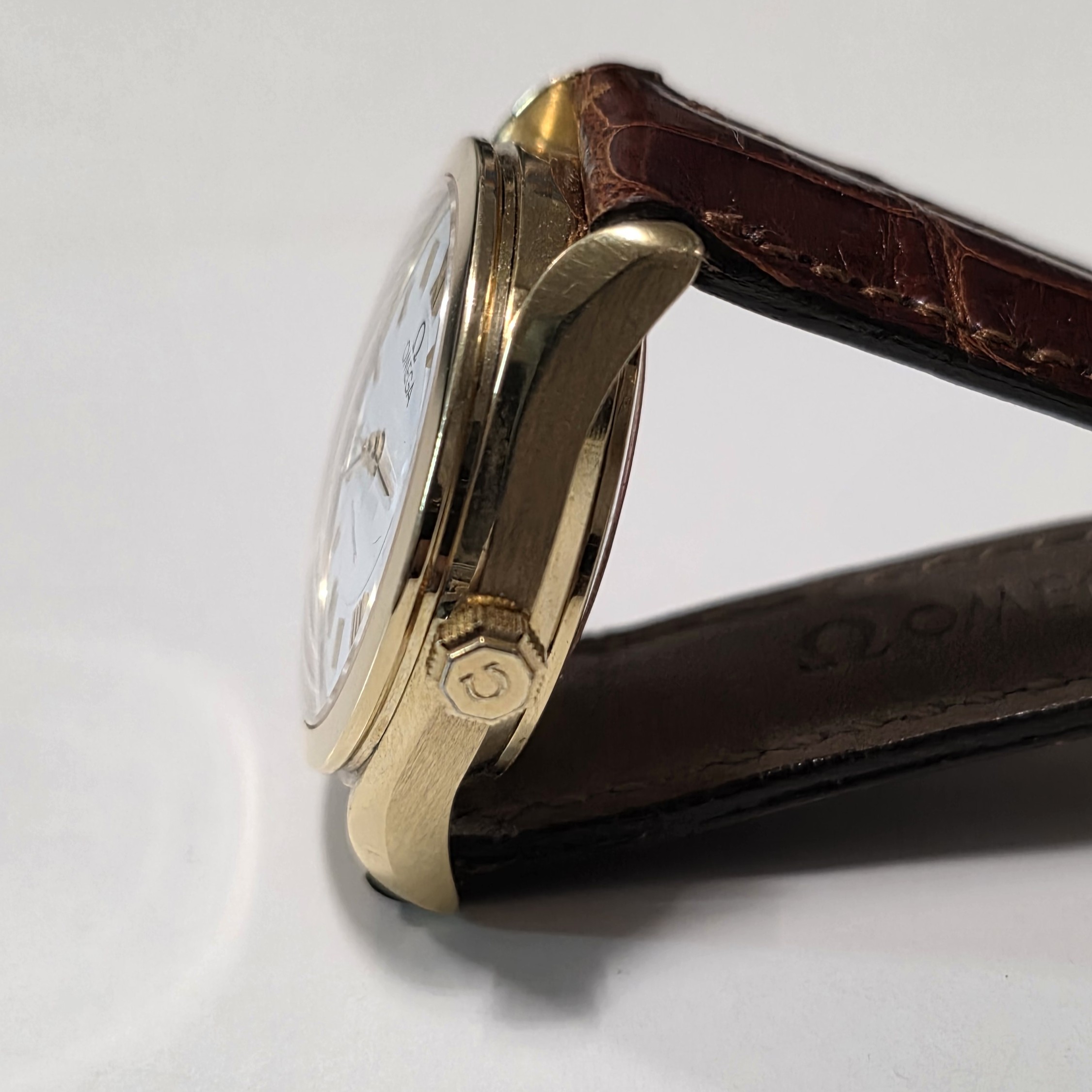 Omega Classic Automatic Vintage in 18 kt Yellow Gold – Cal. 620 - Image 3
