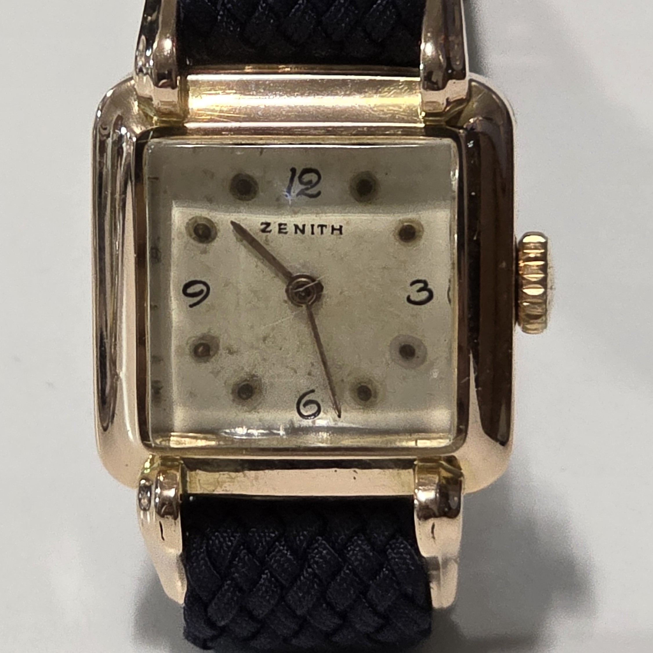 Vintage Zenith Watch in 18 kt Yellow Gold - Image 2