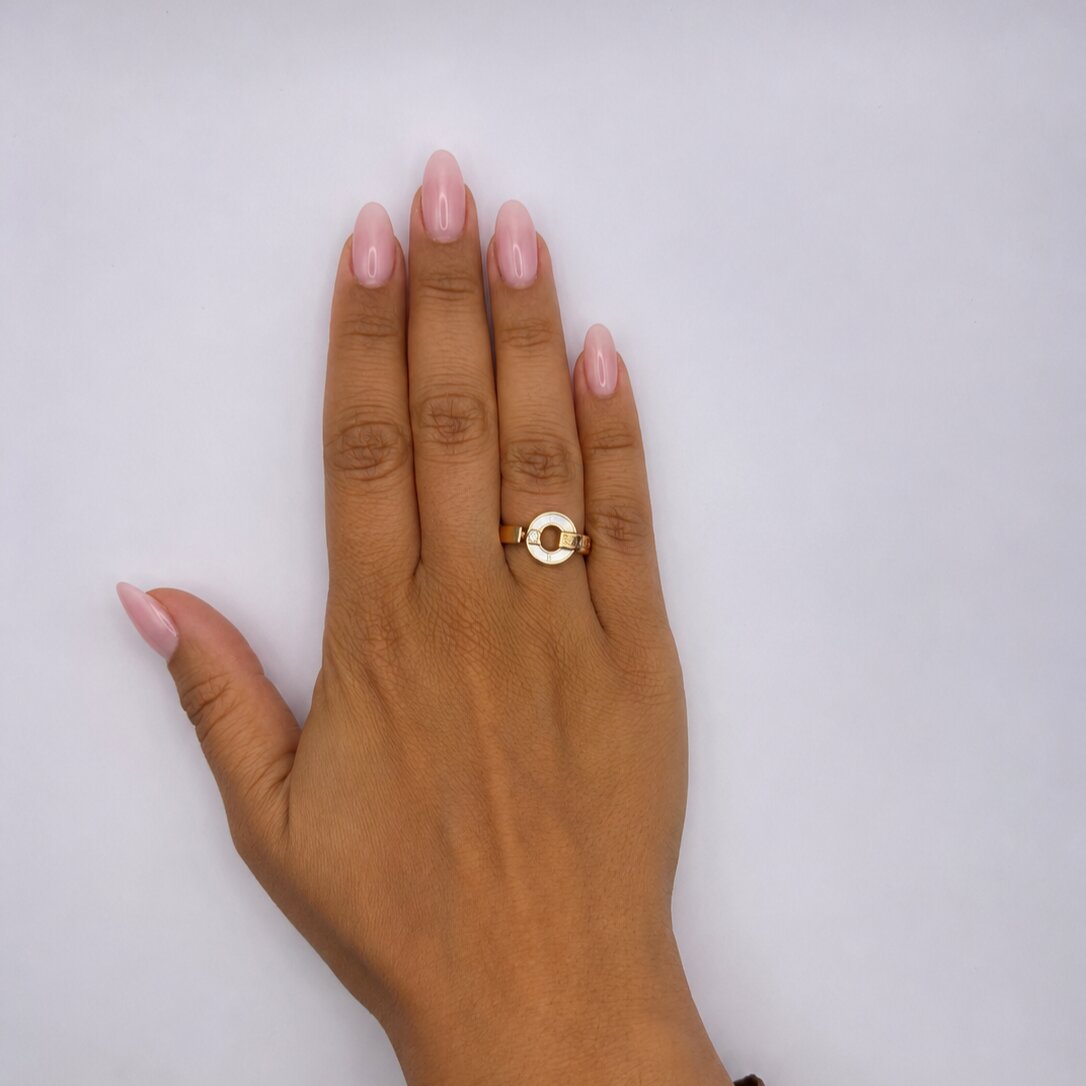 Bulgari Ring in 18kt Rose Gold with Mother-of-Pearl and Diamond - Image 5