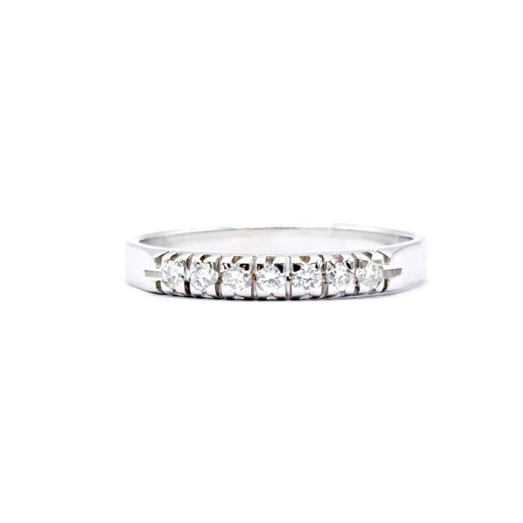 Fedina in Oro Bianco 18 kt con 7 Diamanti - ct 0,16