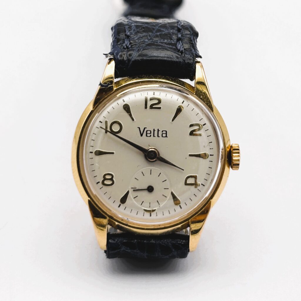Vintage Vetta Chronograph in 18 kt Yellow Gold - Cal. Vetta 80