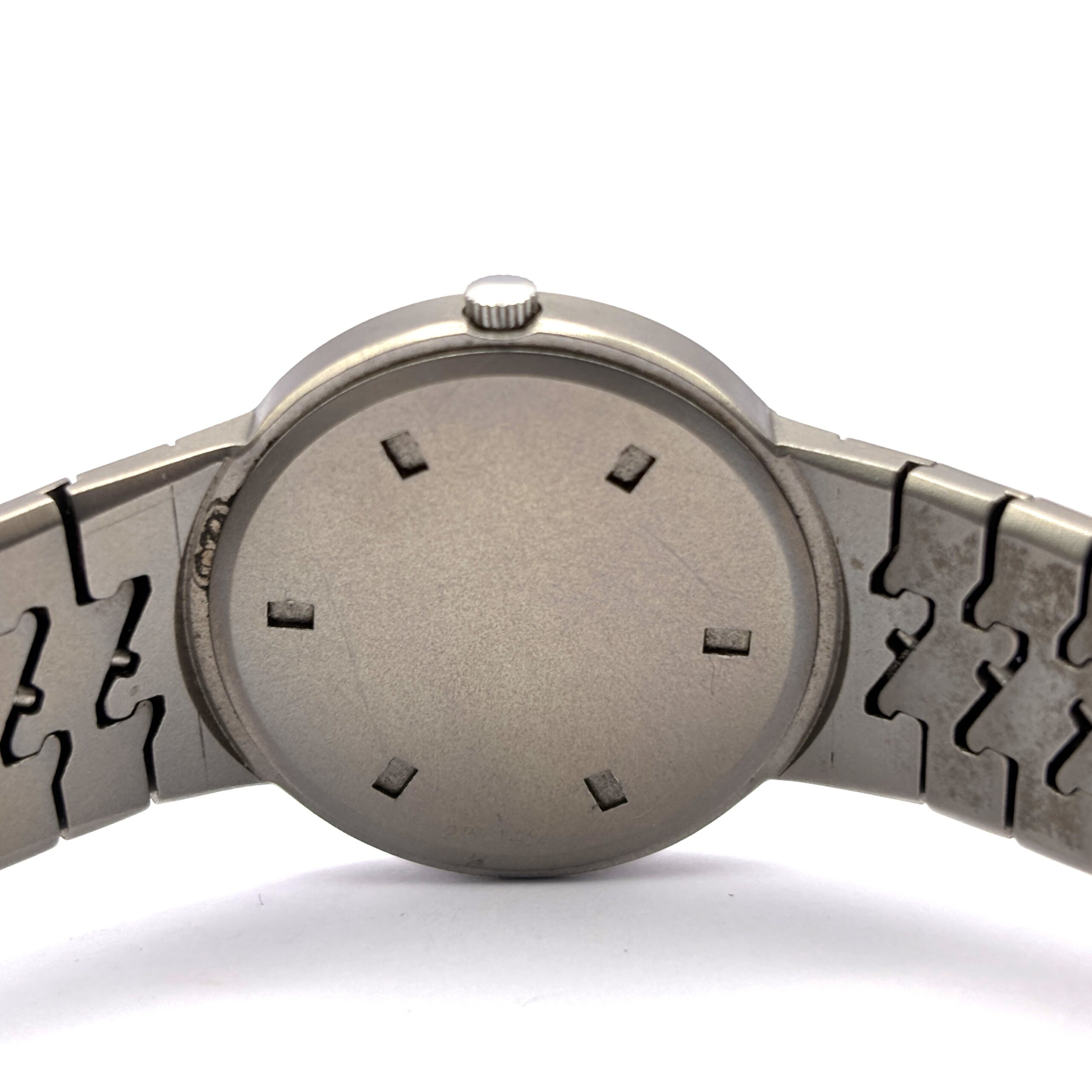 IWC Porsche Design in Titanium and Gold – Cal. 2250-955112 - Image 4