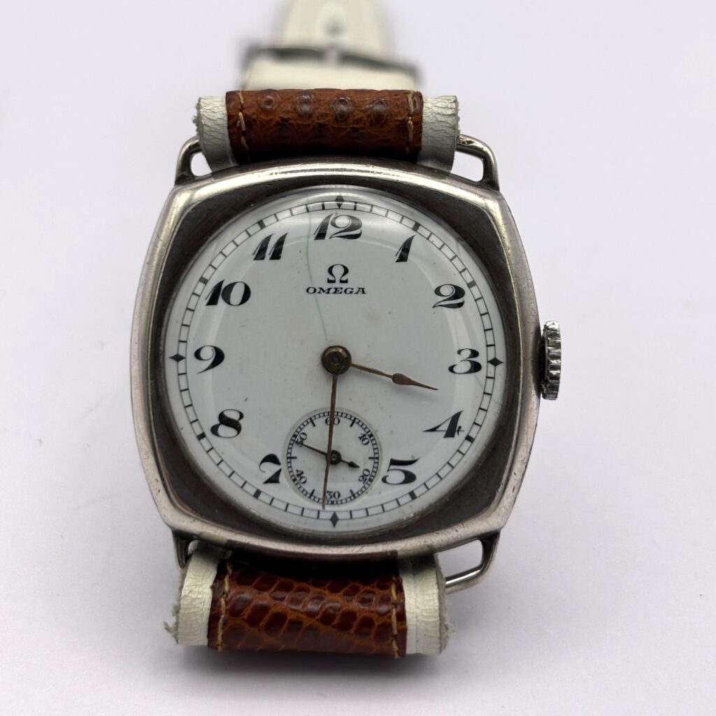 Omega Cushion Case – Argento 925 – Anno 1919 – Carica Manuale