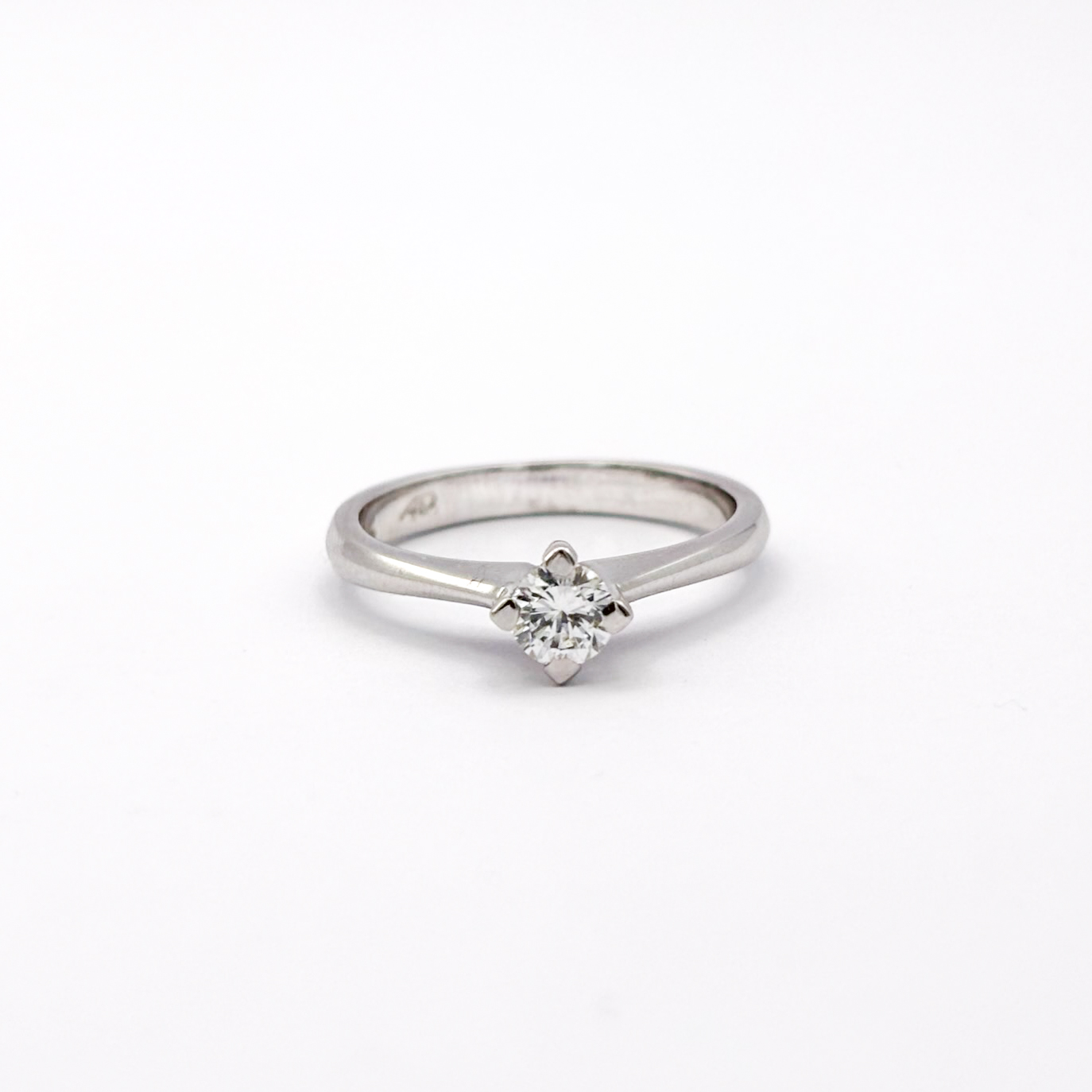 Anello Solitario in Oro Bianco 18 kt con Diamante - immagine 2