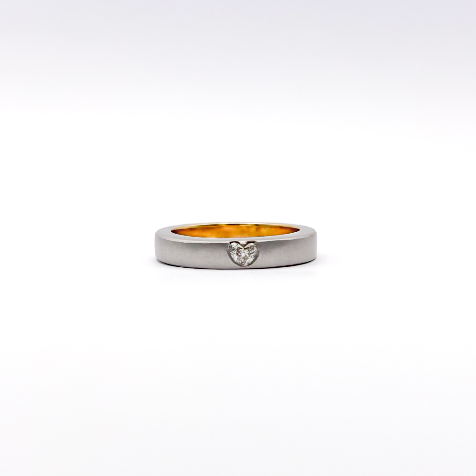 Anello in Platino con Diamante - ct 0,19 - immagine 2