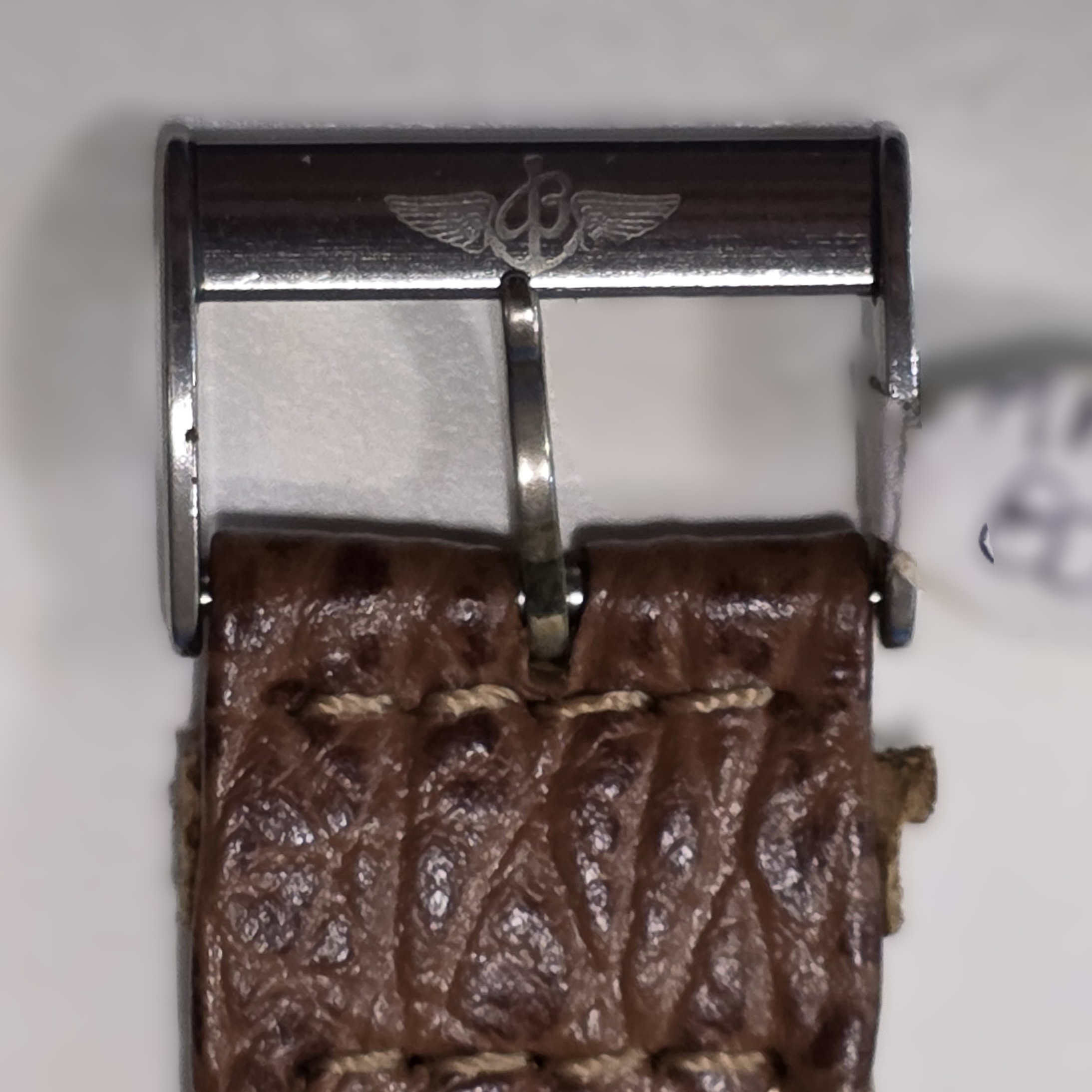 Breitling Strap in Brown Shark Leather, mm 20 x 18, with Original Signed Buckle - Image 2