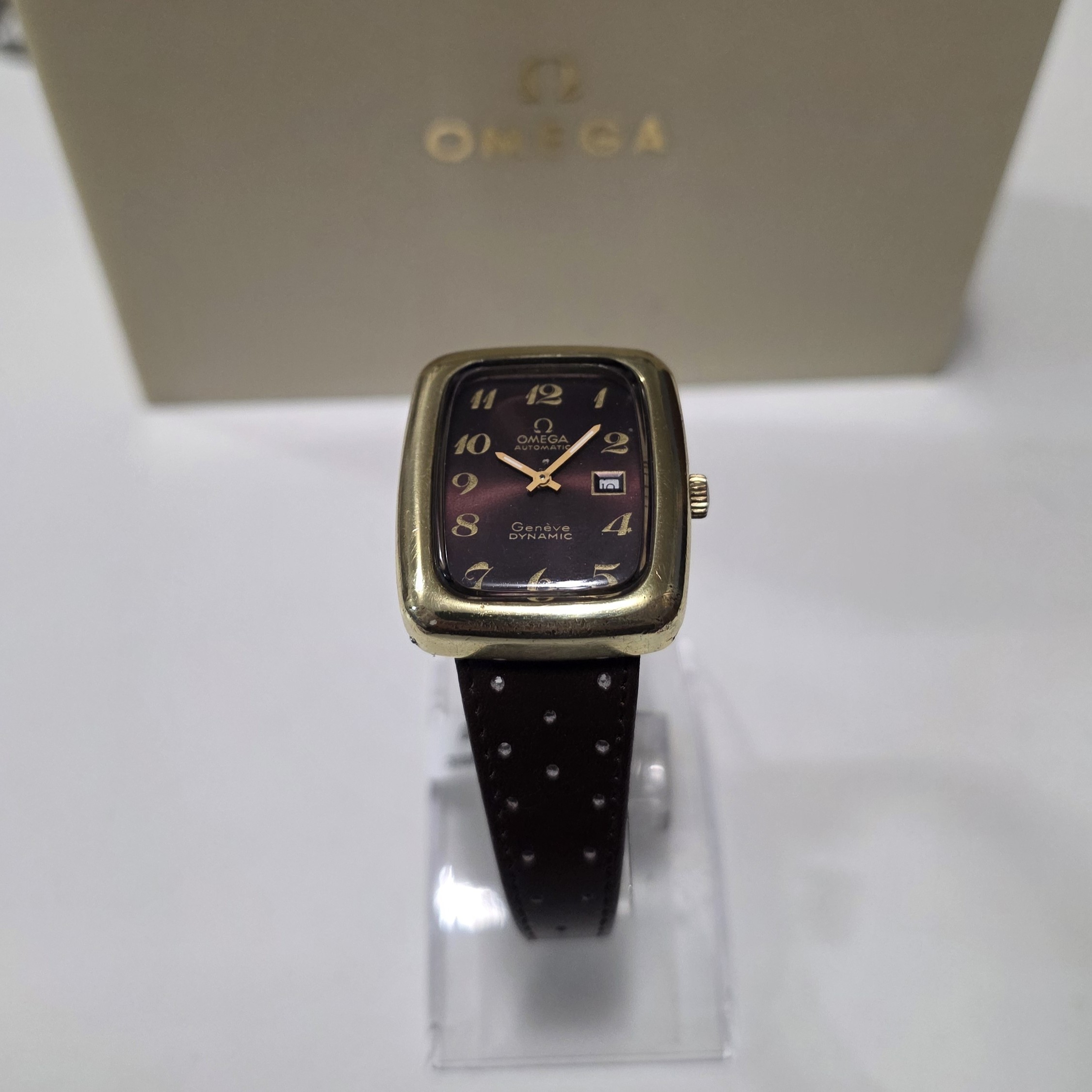 Omega Genève Dynamic Rectangular Lady - Image 3