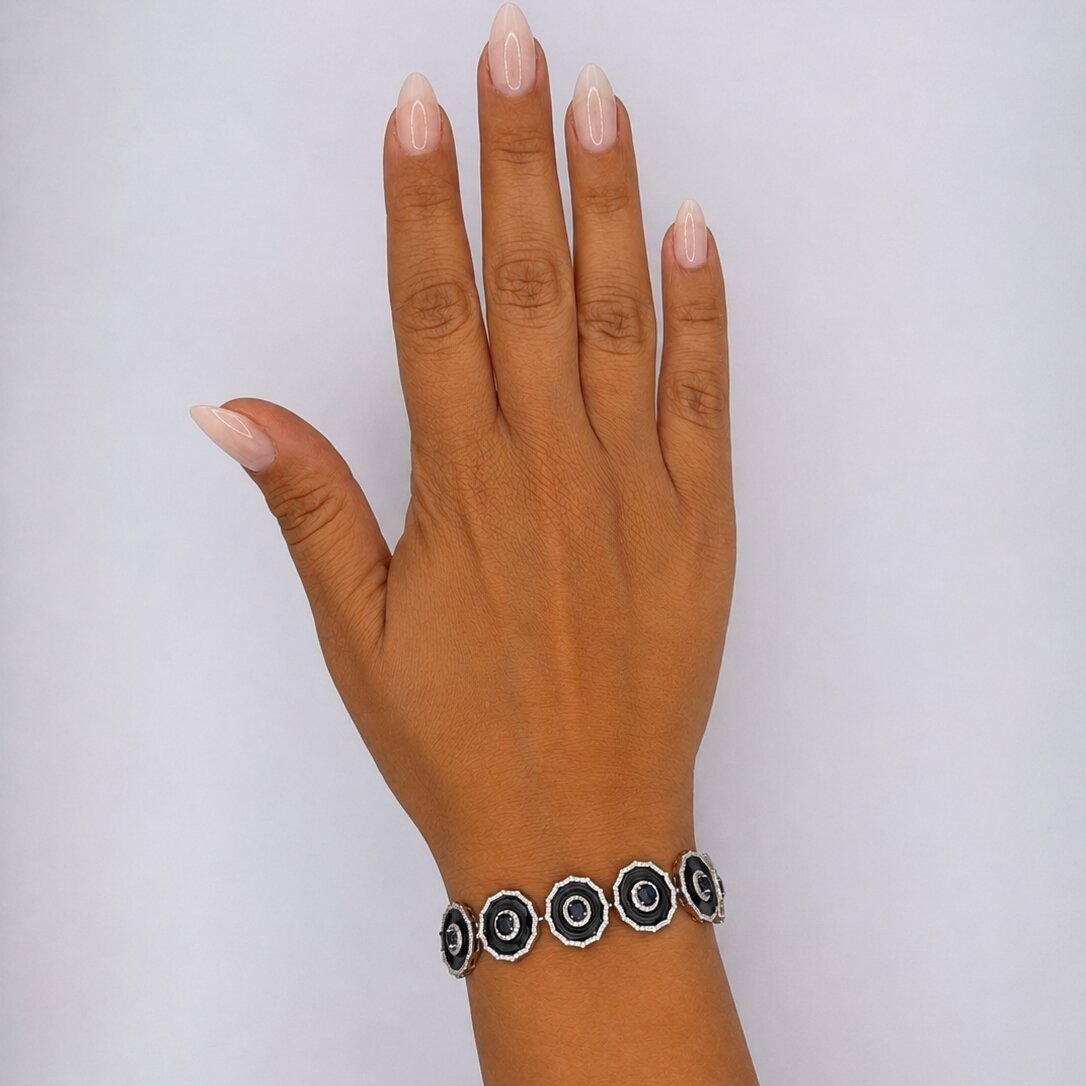18kt White Gold Bracelet with Sapphires, Diamonds and Black Enamel - Image 8