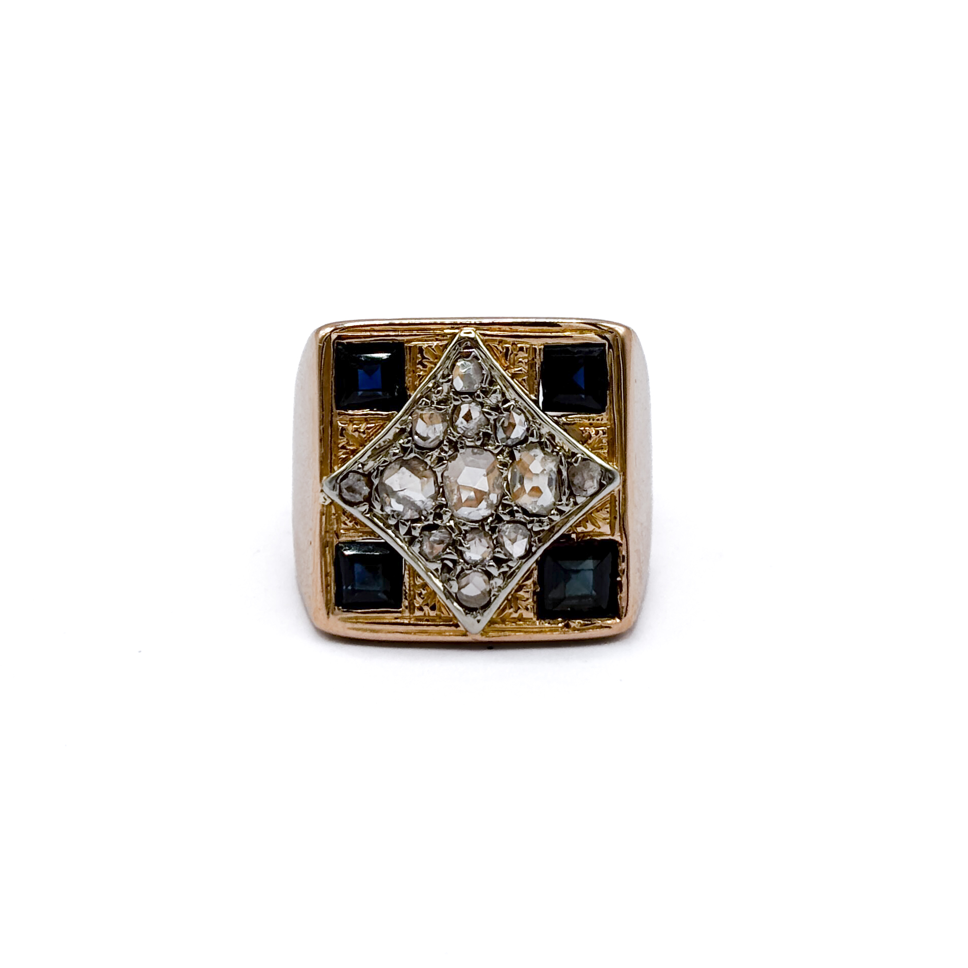 Shield Ring in 18kt Yellow Gold with Diamonds and Sapphires - Image 2
