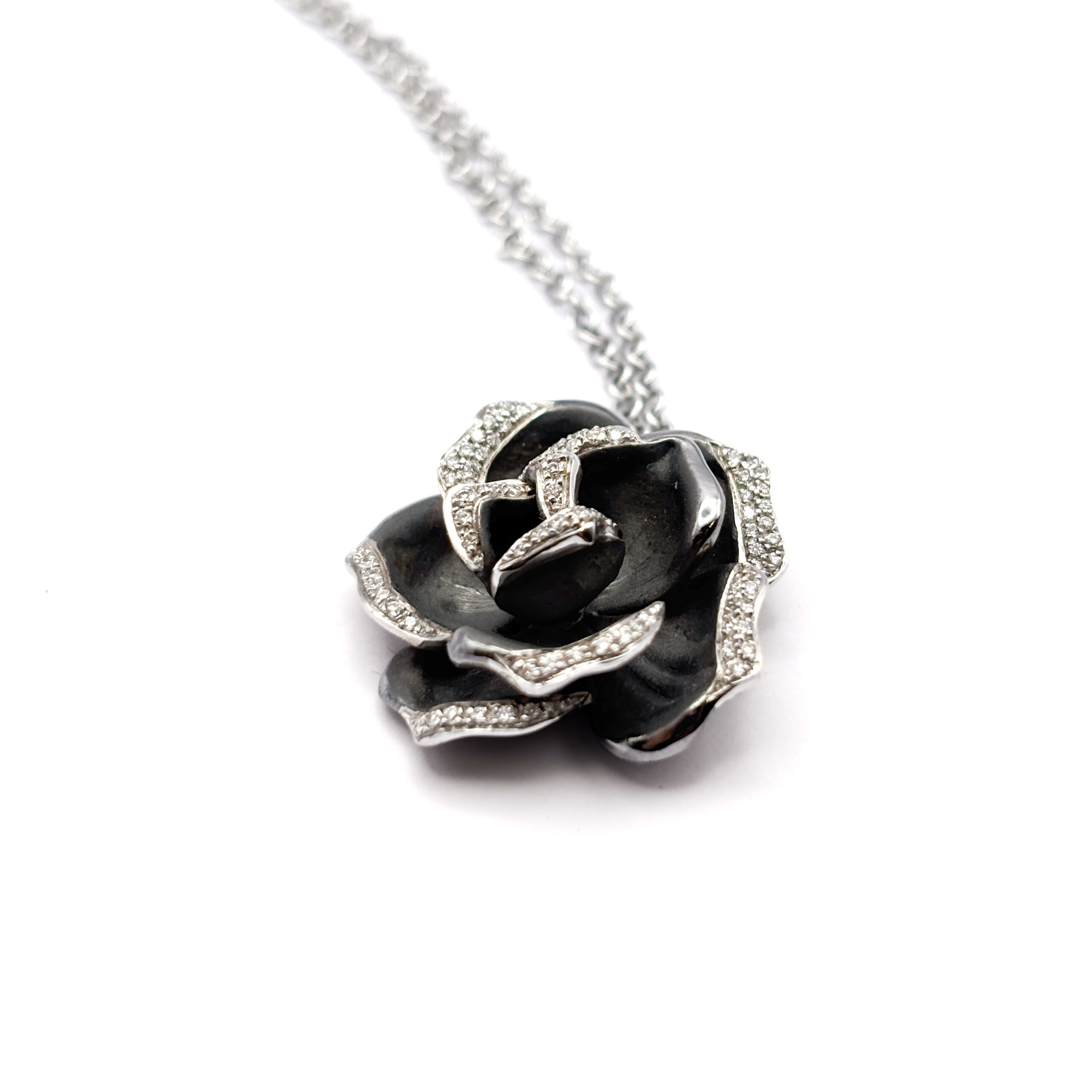 Annamaria Cammilli Flower Necklace with Diamonds - Image 5