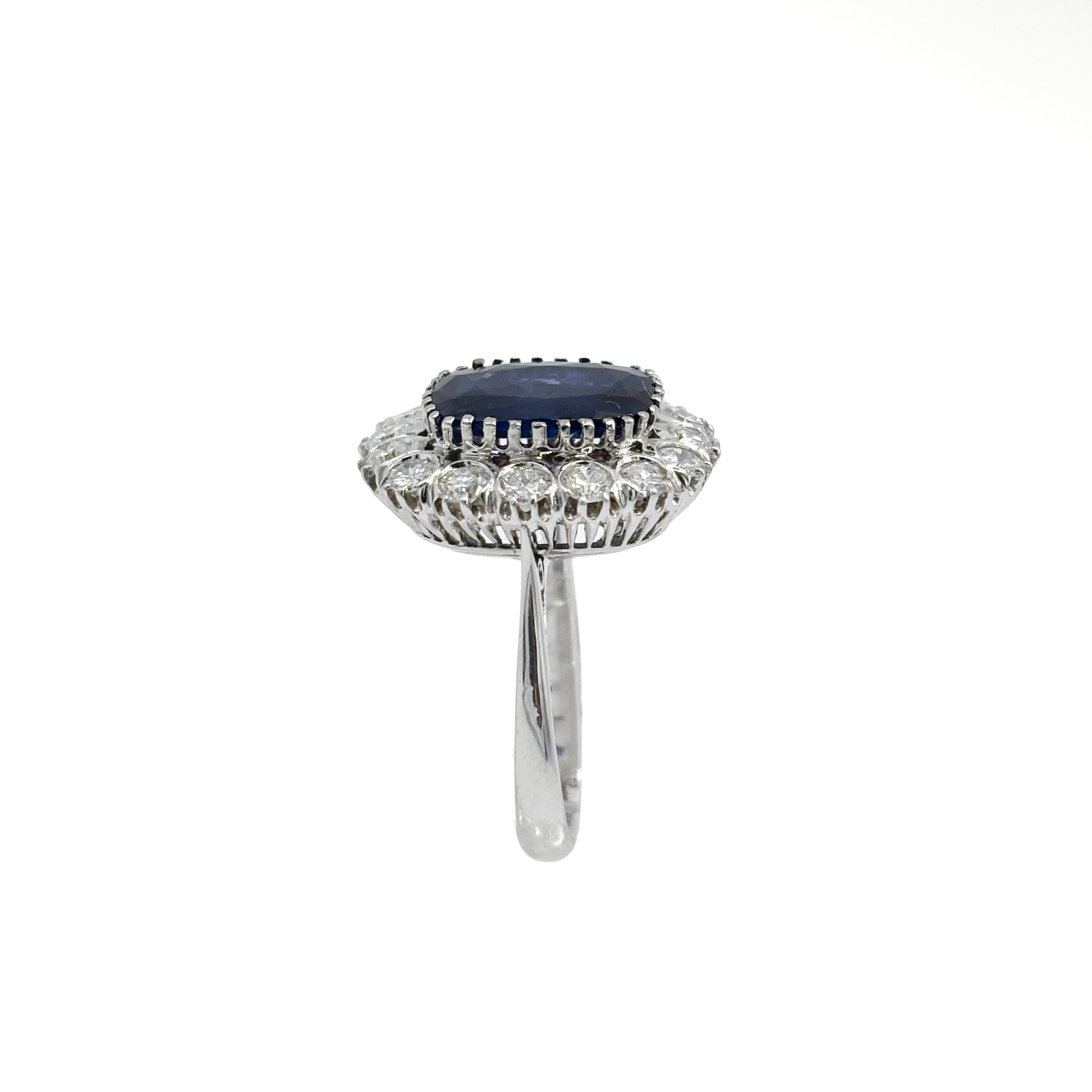 18kt White Gold Ring with No-Heat Burmese Sapphire and Diamonds - Image 5