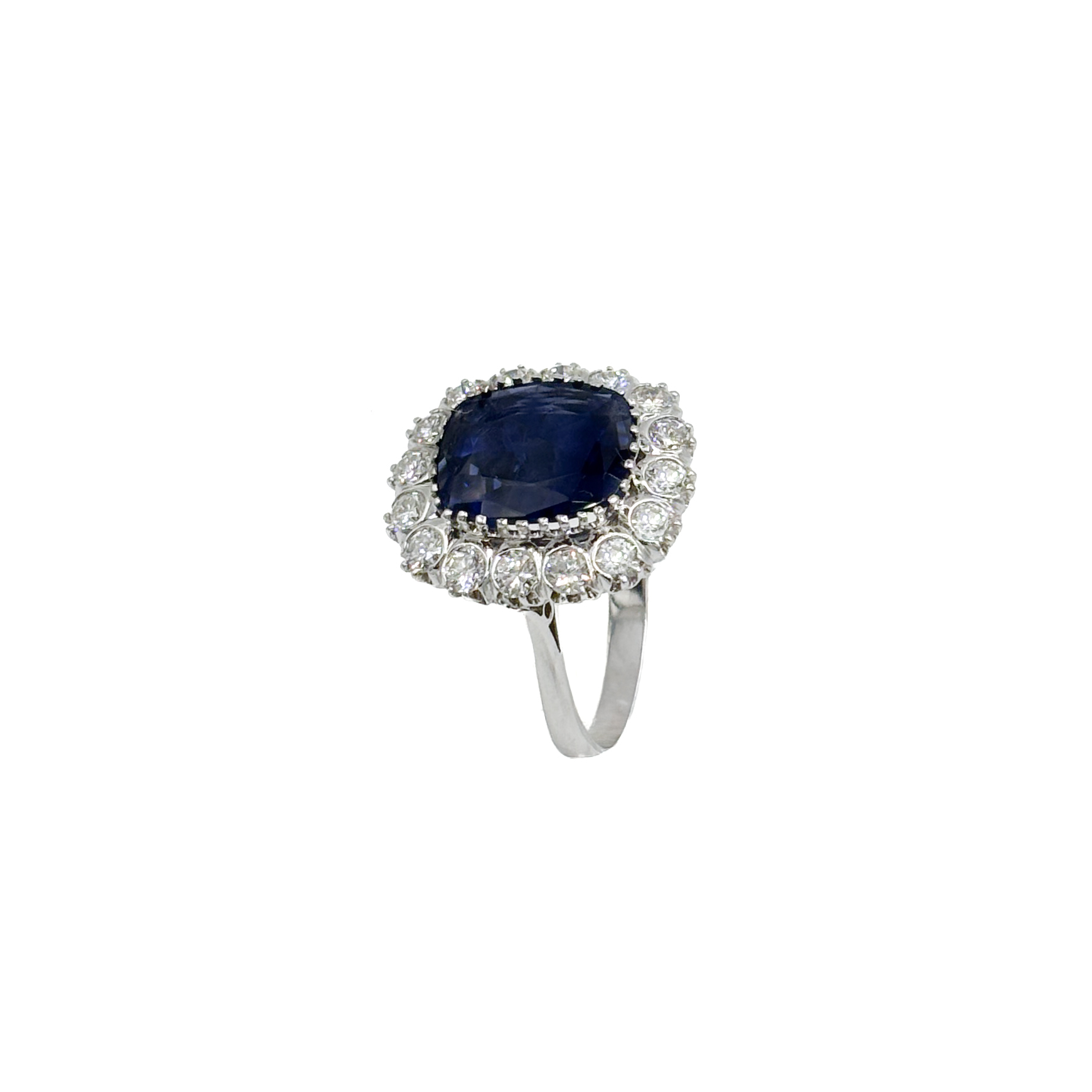 18kt White Gold Ring with No-Heat Burmese Sapphire and Diamonds - Image 6