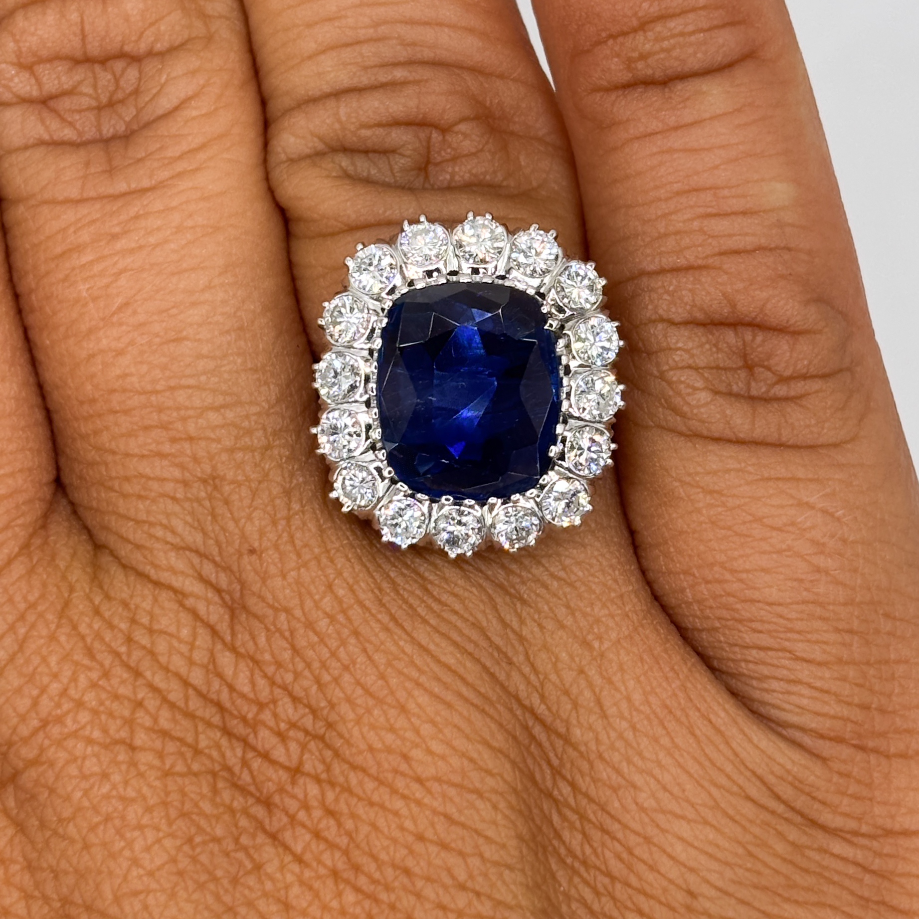 18kt White Gold Ring with No-Heat Burmese Sapphire and Diamonds - Image 8