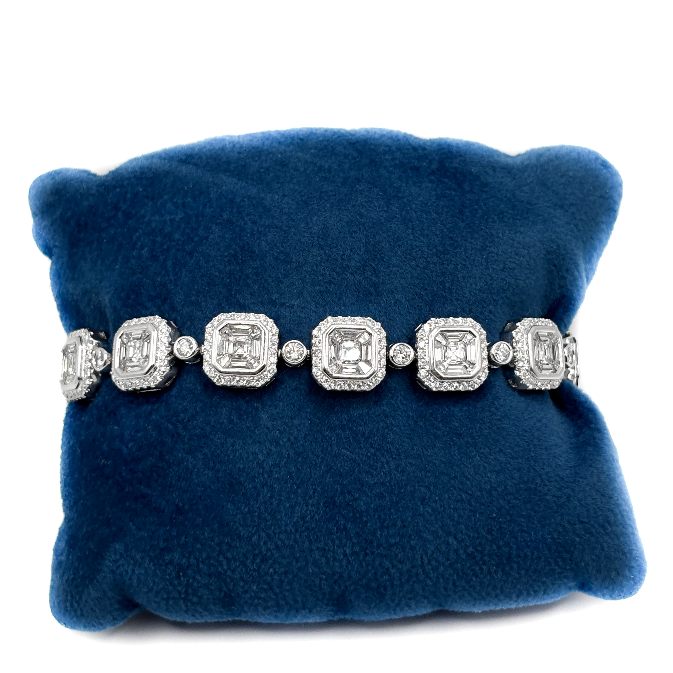 Bracciale in Oro Bianco 18 kt con Diamanti Taglio Smeraldo - immagine 2