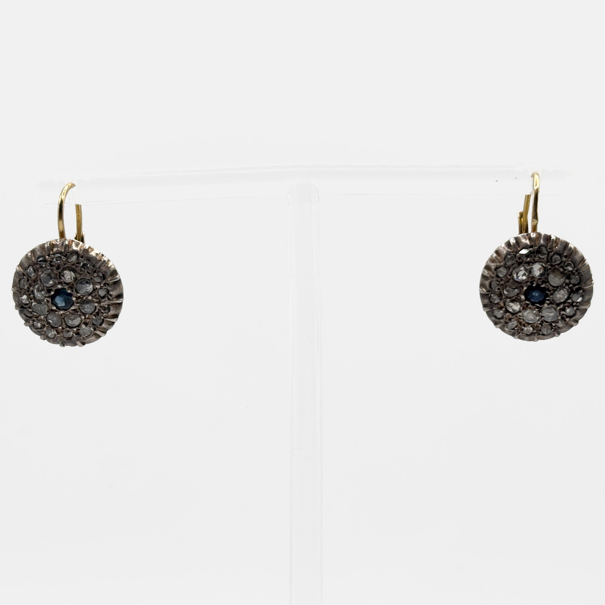 Vintage Earrings in 18 kt White Gold and Silver with Sapphire and Diamonds - Image 3