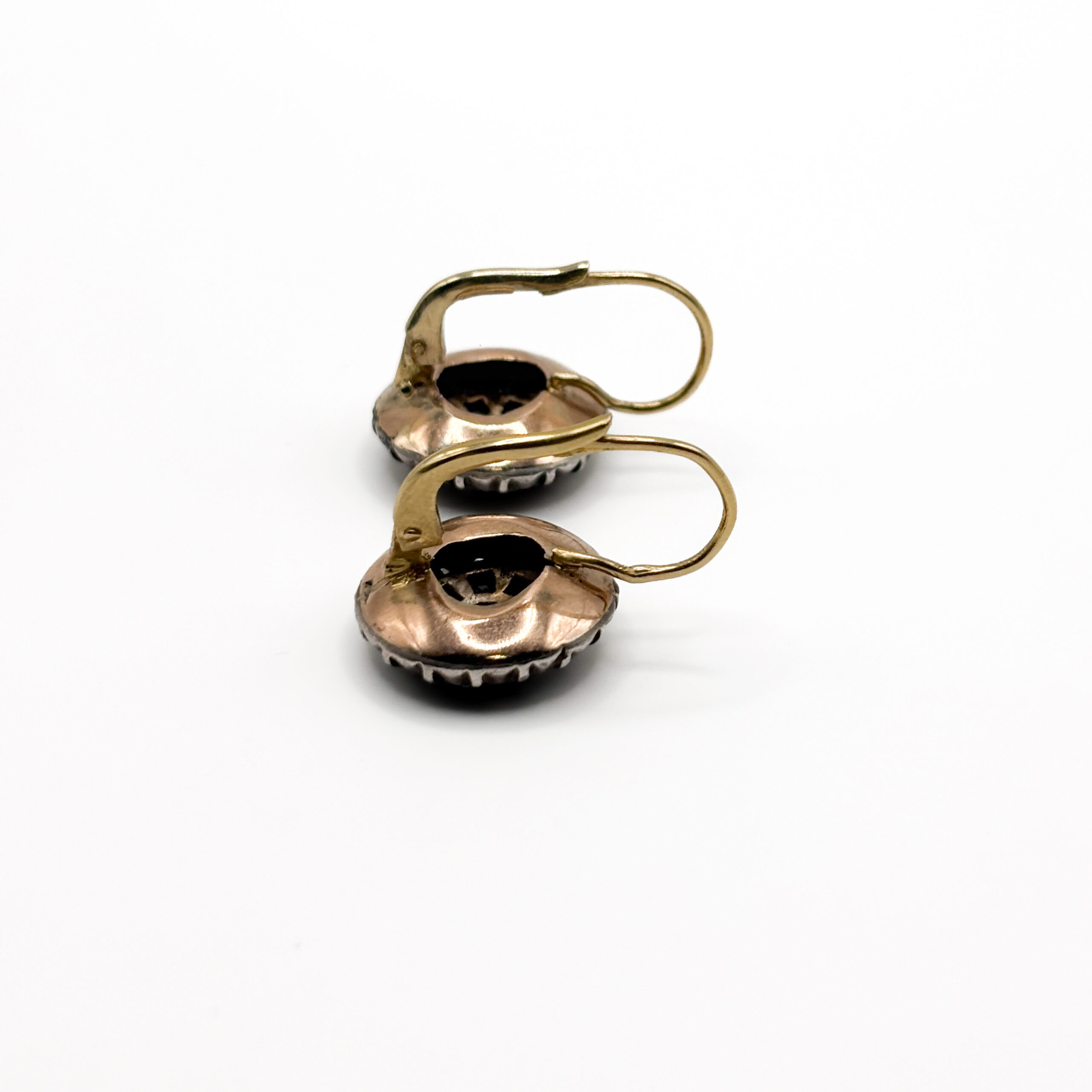 Vintage Earrings in 18 kt White Gold and Silver with Sapphire and Diamonds - Image 4