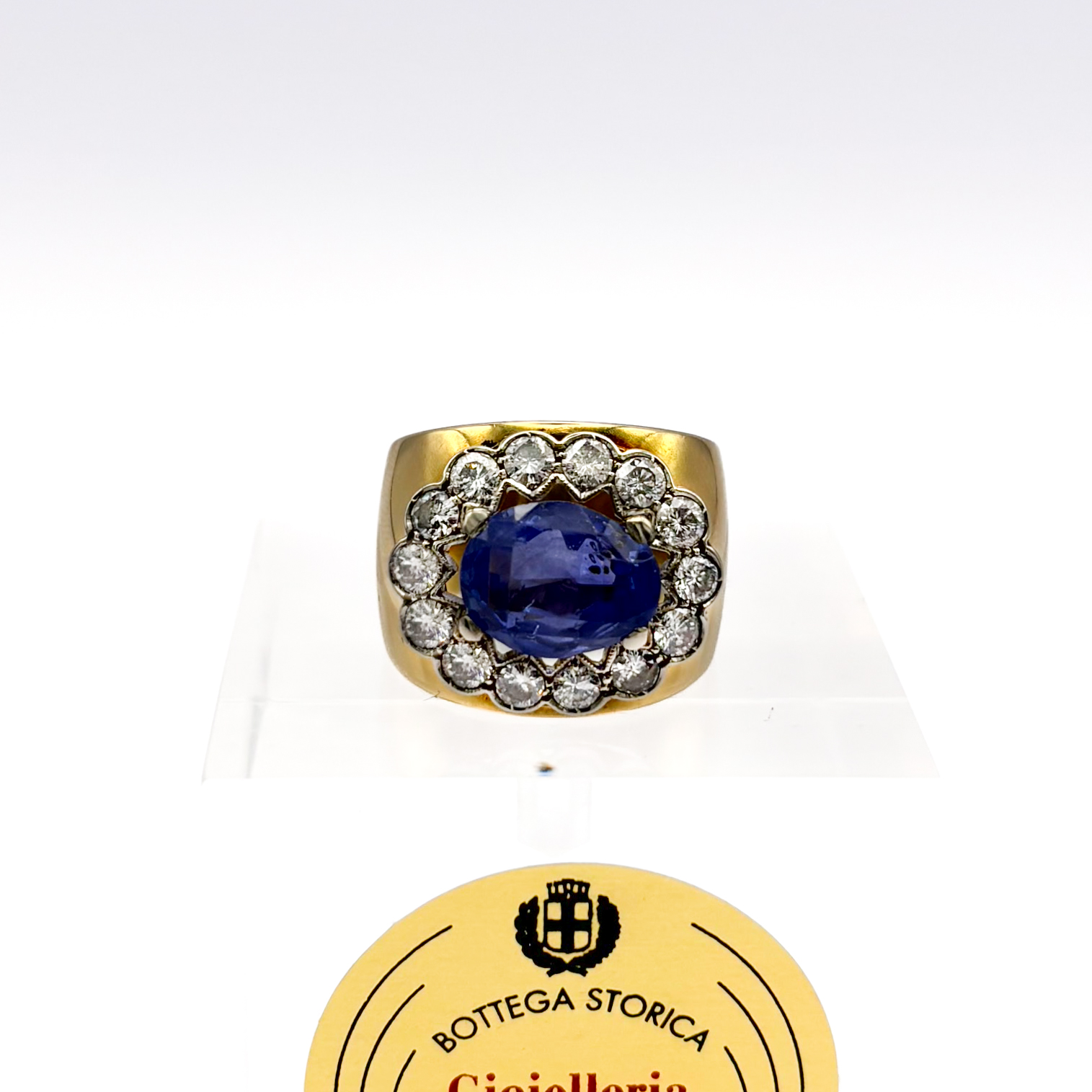 Anello in Oro Giallo 18 kt con Zaffiro No Heat e Diamanti - immagine 6