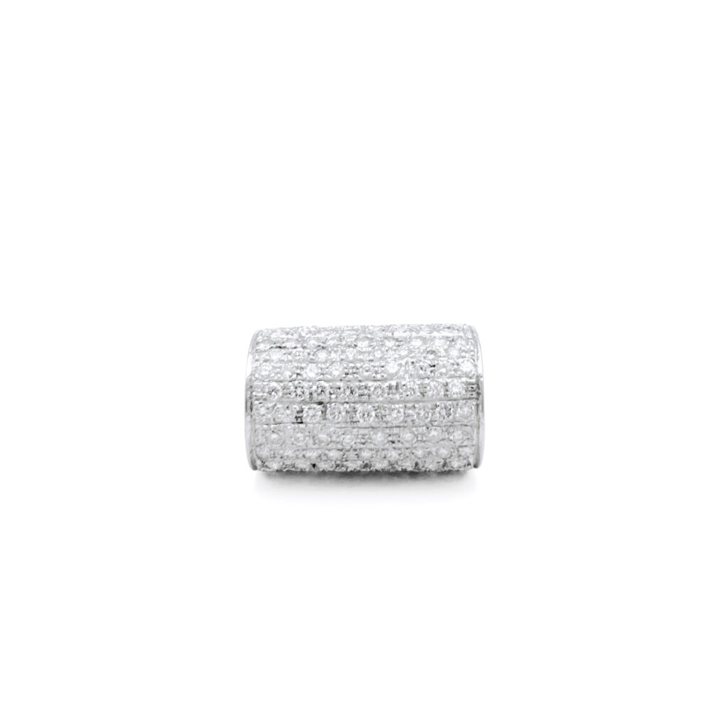 Band Ring in 18kt White Gold with Diamond Pave