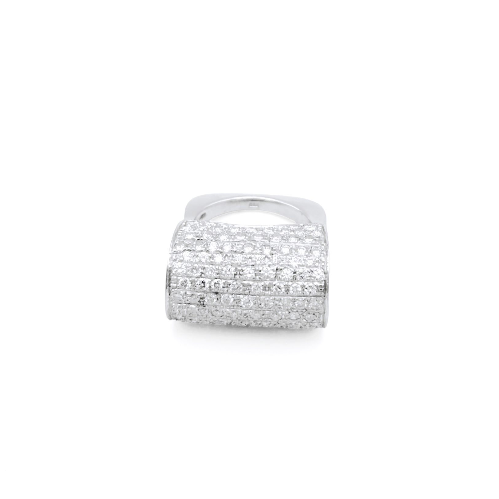 Band Ring in 18kt White Gold with Diamond Pave - Image 2
