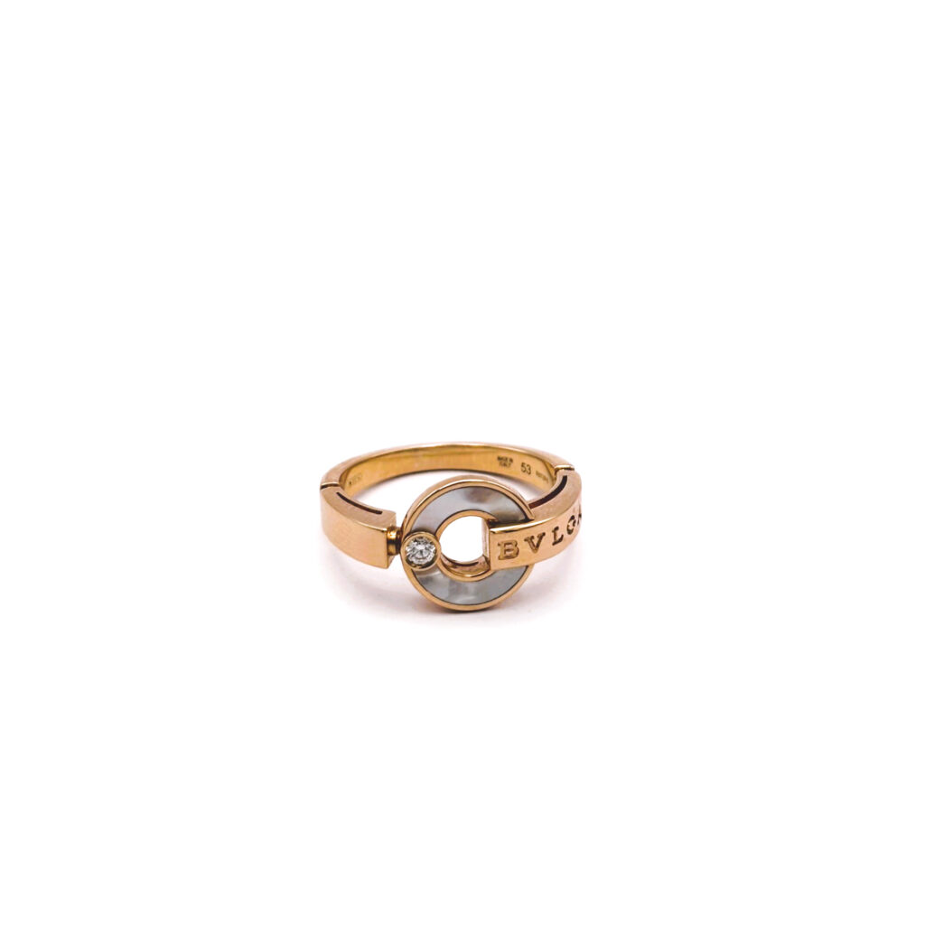 Anello Bulgari in Oro Rosa 18 kt con Madreperla e Diamante