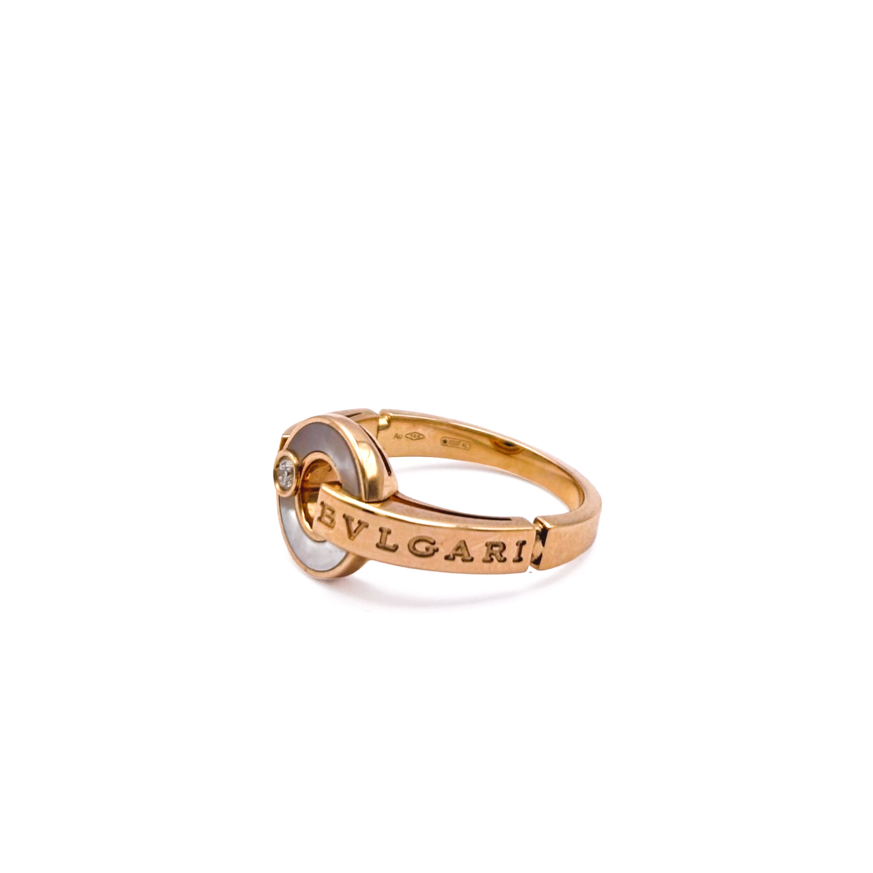 Bulgari Ring in 18kt Rose Gold with Mother-of-Pearl and Diamond - Image 3