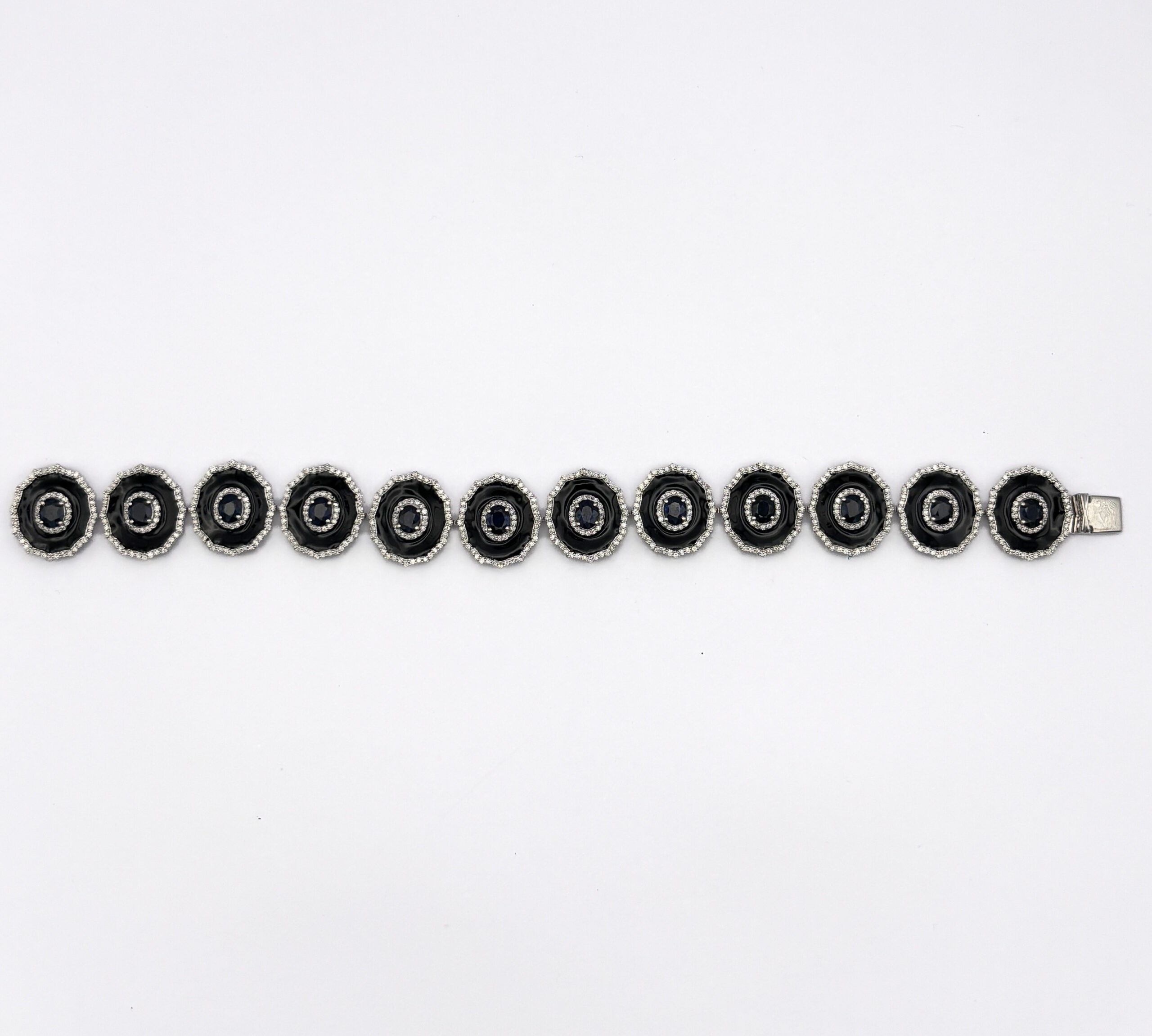18kt White Gold Bracelet with Sapphires, Diamonds and Black Enamel - Image 5