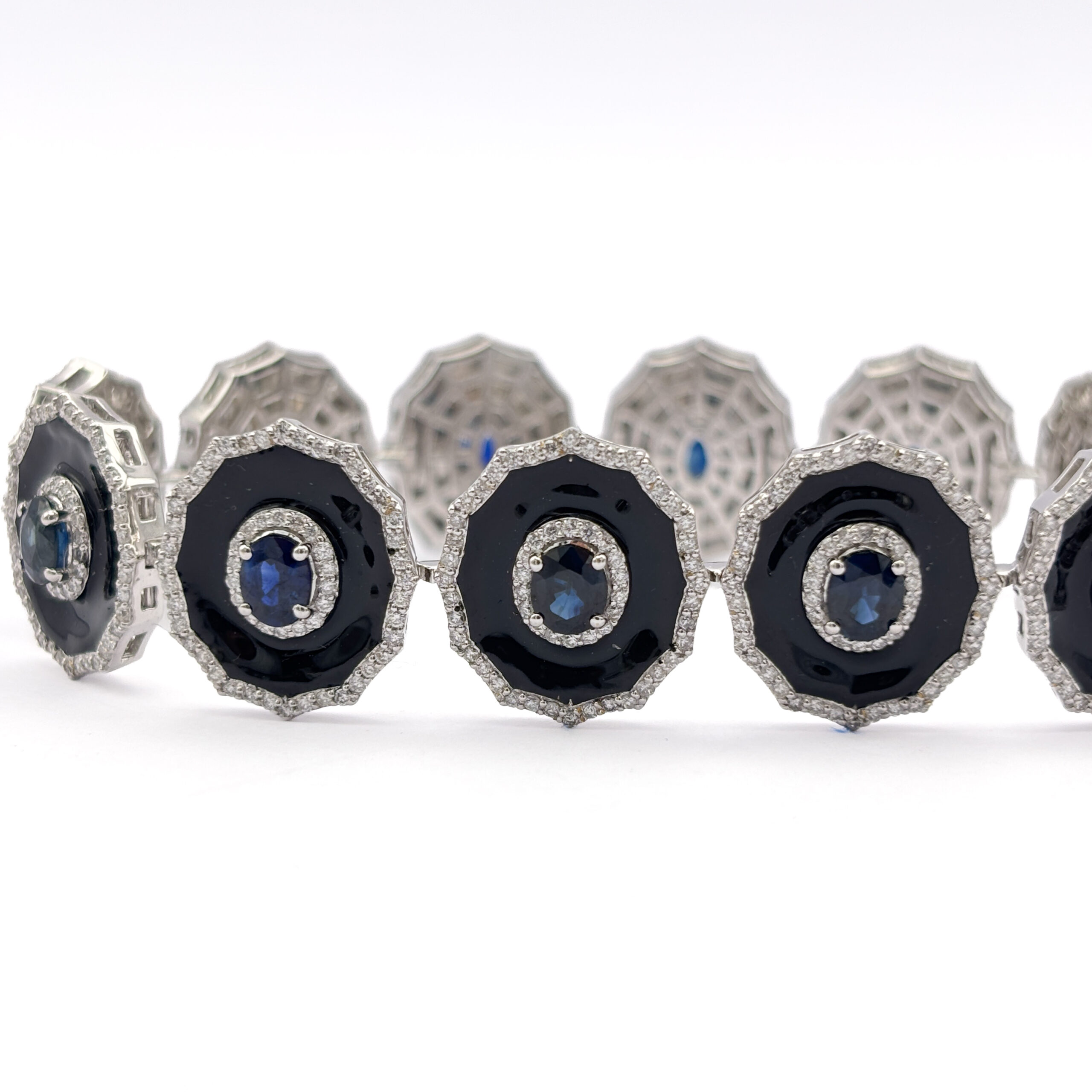 18kt White Gold Bracelet with Sapphires, Diamonds and Black Enamel - Image 2